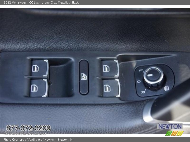 Urano Gray Metallic / Black 2012 Volkswagen CC Lux