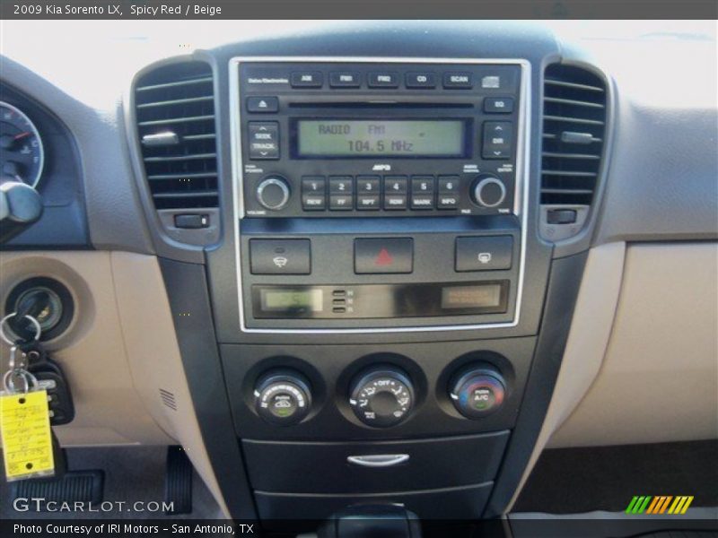 Spicy Red / Beige 2009 Kia Sorento LX