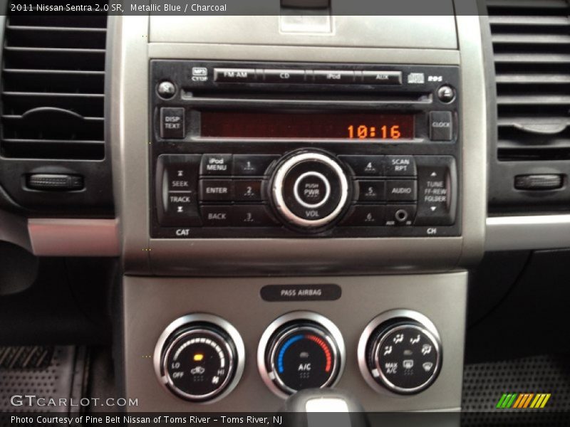 Metallic Blue / Charcoal 2011 Nissan Sentra 2.0 SR