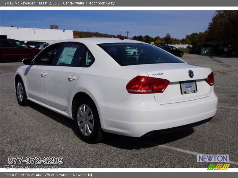 Candy White / Moonrock Gray 2012 Volkswagen Passat 2.5L S