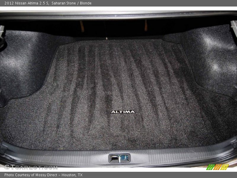 Saharan Stone / Blonde 2012 Nissan Altima 2.5 S