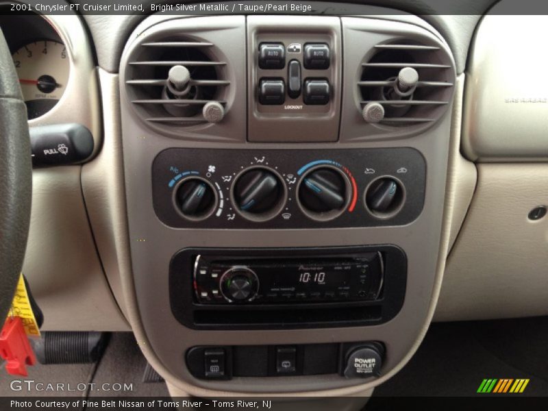 Bright Silver Metallic / Taupe/Pearl Beige 2001 Chrysler PT Cruiser Limited