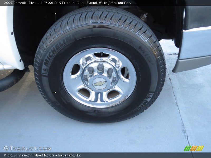 Summit White / Medium Gray 2005 Chevrolet Silverado 2500HD LS Extended Cab