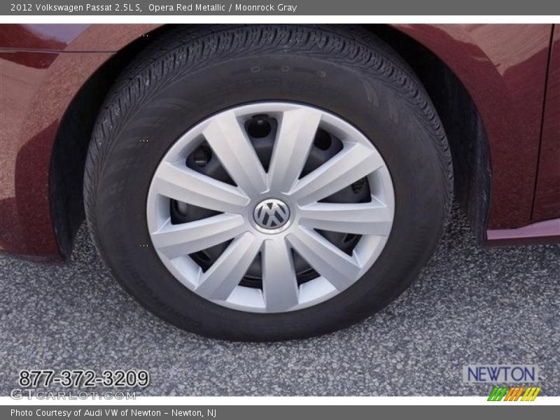 Opera Red Metallic / Moonrock Gray 2012 Volkswagen Passat 2.5L S