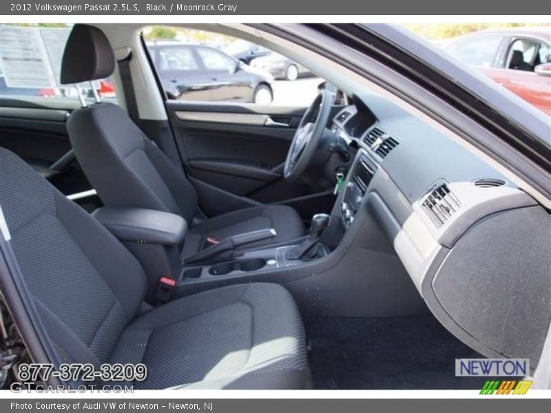 Black / Moonrock Gray 2012 Volkswagen Passat 2.5L S