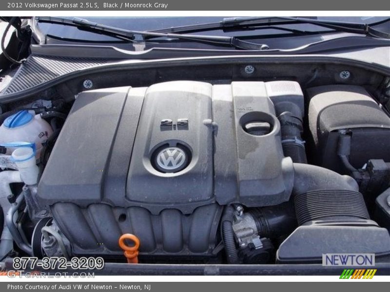 Black / Moonrock Gray 2012 Volkswagen Passat 2.5L S