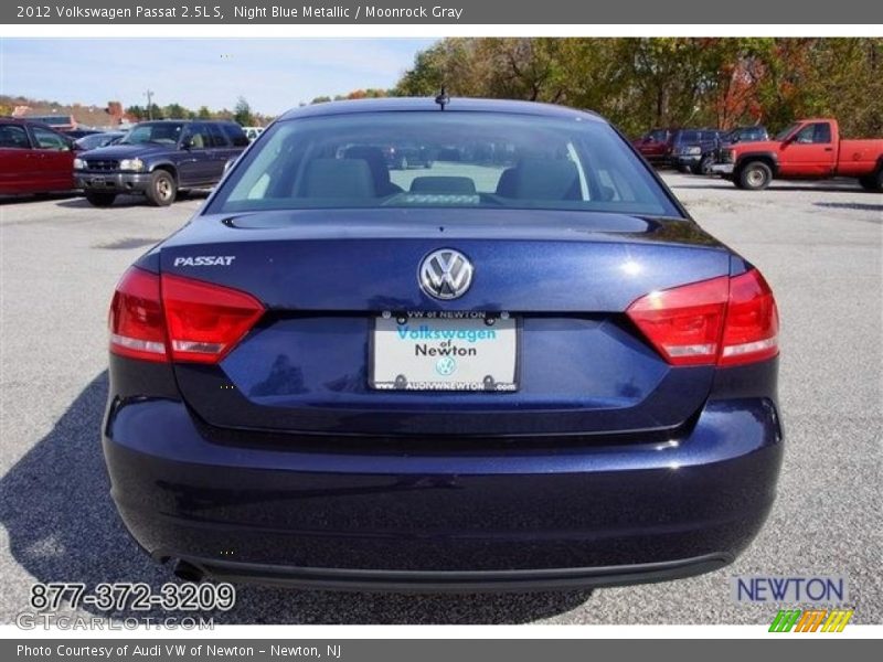 Night Blue Metallic / Moonrock Gray 2012 Volkswagen Passat 2.5L S