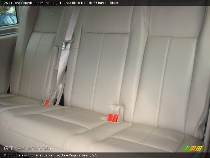 Tuxedo Black Metallic / Charcoal Black 2011 Ford Expedition Limited 4x4
