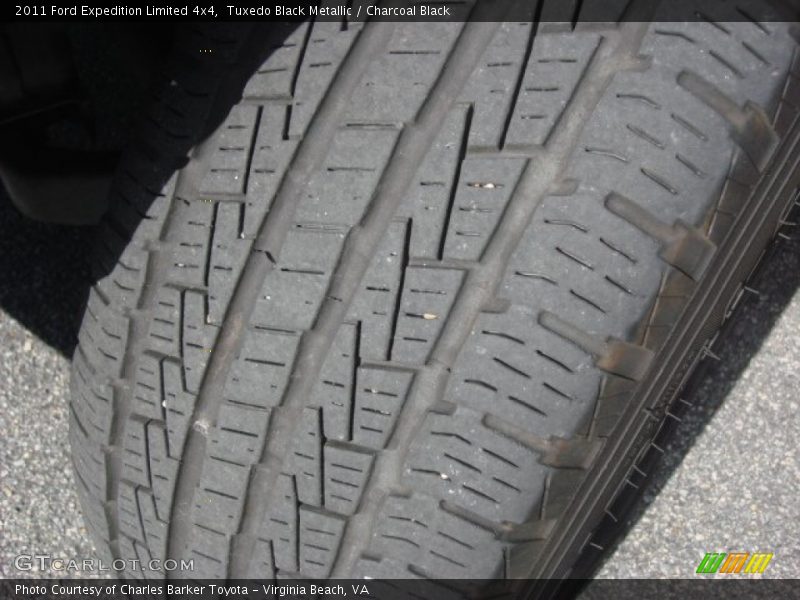 Tuxedo Black Metallic / Charcoal Black 2011 Ford Expedition Limited 4x4