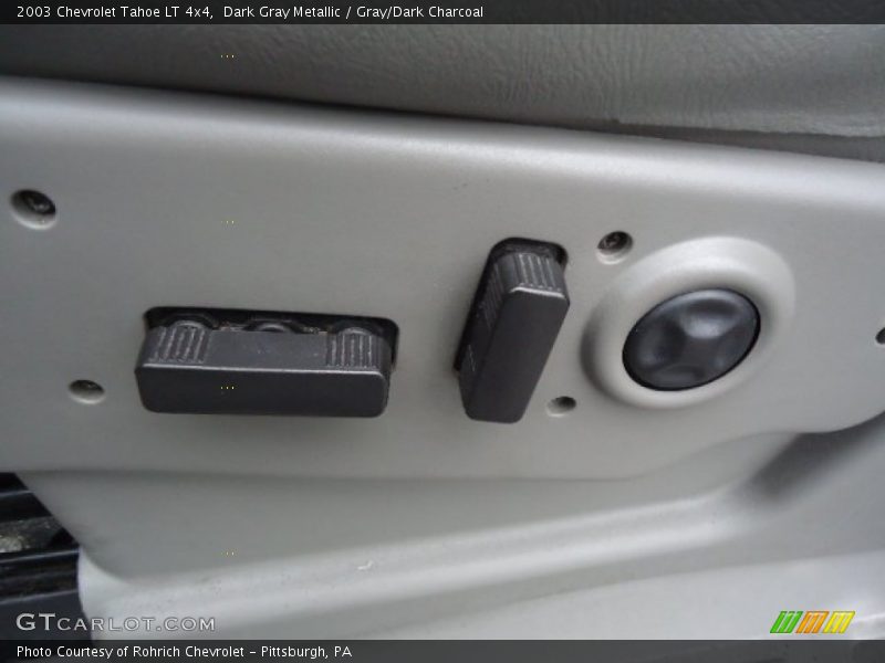Dark Gray Metallic / Gray/Dark Charcoal 2003 Chevrolet Tahoe LT 4x4