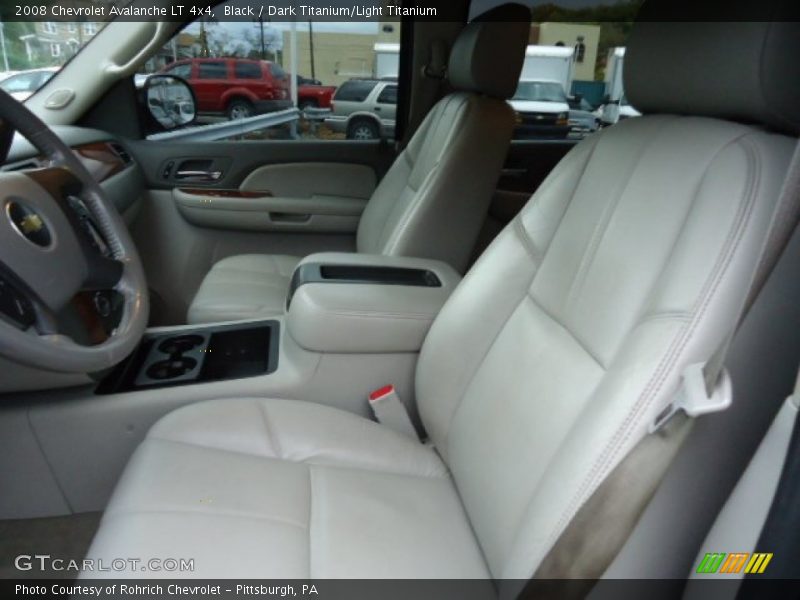 Front Seat of 2008 Avalanche LT 4x4