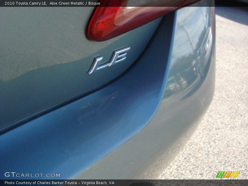 Aloe Green Metallic / Bisque 2010 Toyota Camry LE