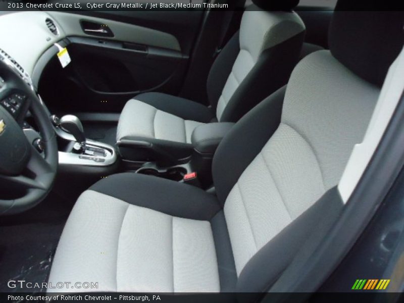 Cyber Gray Metallic / Jet Black/Medium Titanium 2013 Chevrolet Cruze LS