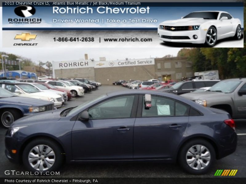 Atlantis Blue Metallic / Jet Black/Medium Titanium 2013 Chevrolet Cruze LS