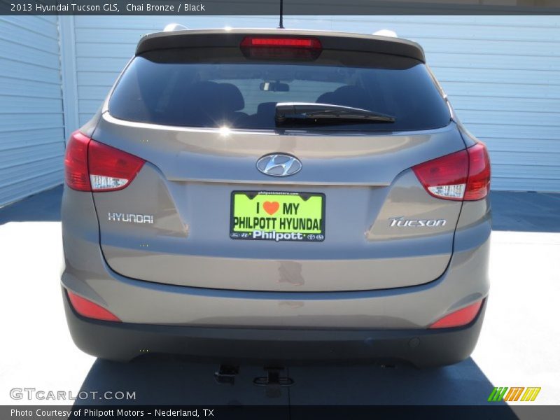Chai Bronze / Black 2013 Hyundai Tucson GLS