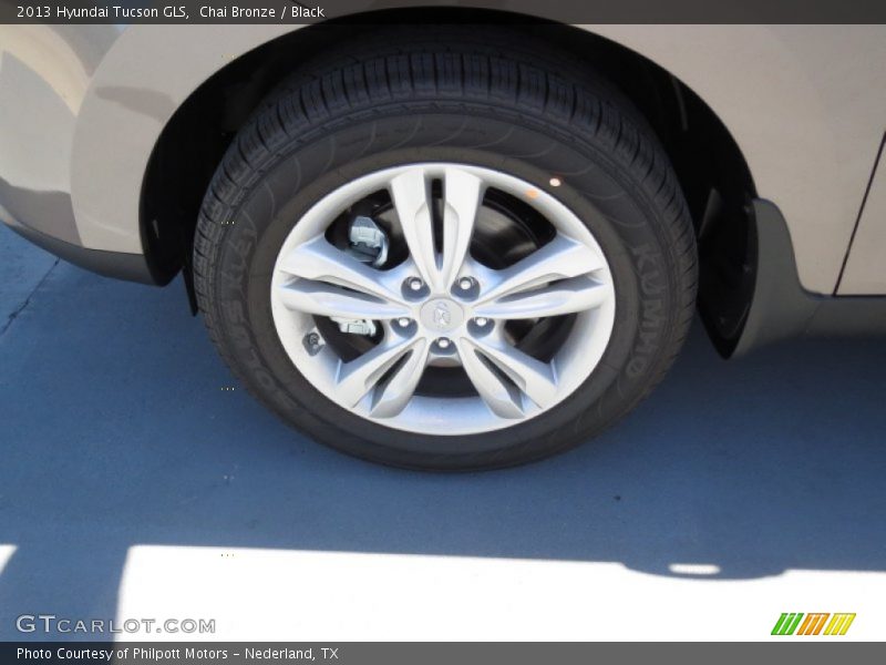 Chai Bronze / Black 2013 Hyundai Tucson GLS