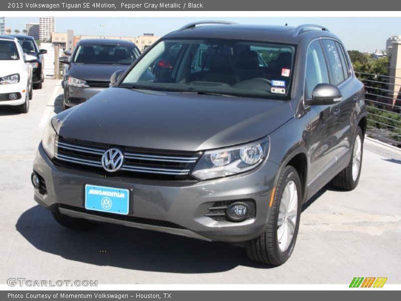 Pepper Gray Metallic / Black 2013 Volkswagen Tiguan SE 4Motion