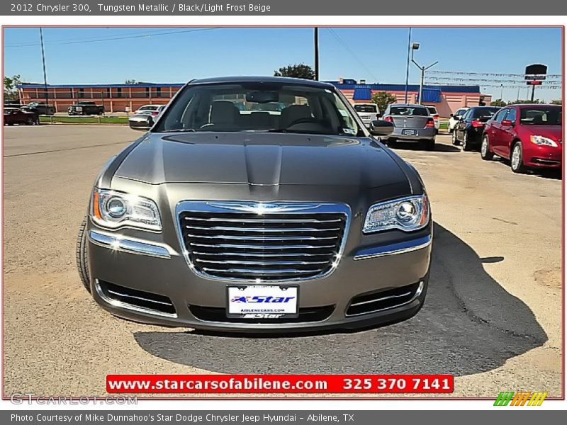 Tungsten Metallic / Black/Light Frost Beige 2012 Chrysler 300