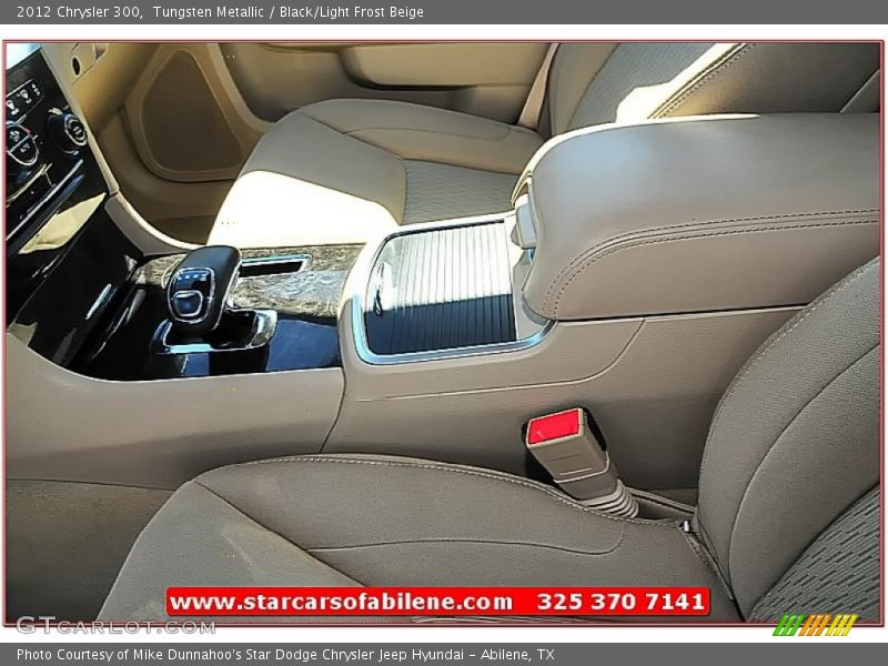 Tungsten Metallic / Black/Light Frost Beige 2012 Chrysler 300