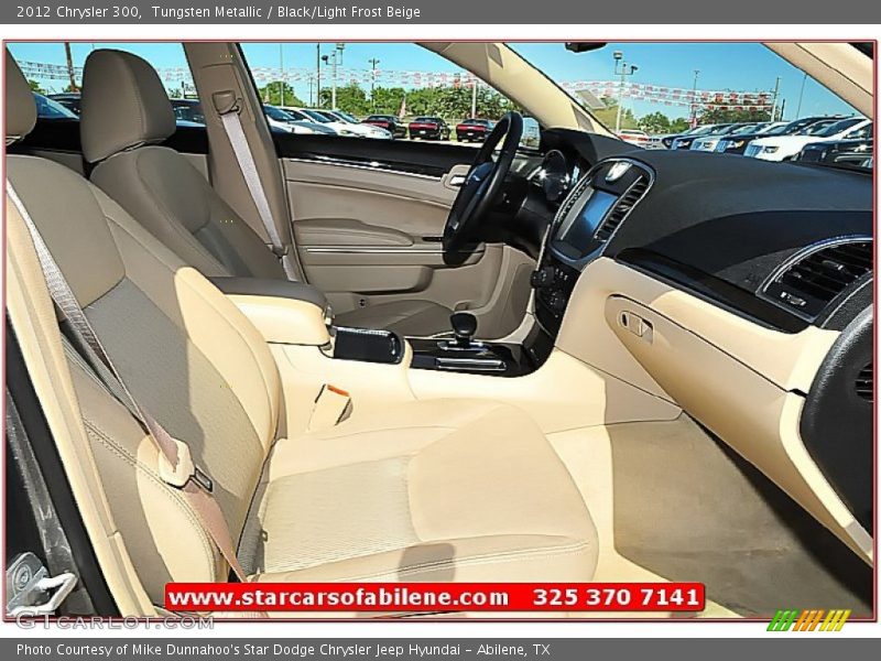Tungsten Metallic / Black/Light Frost Beige 2012 Chrysler 300