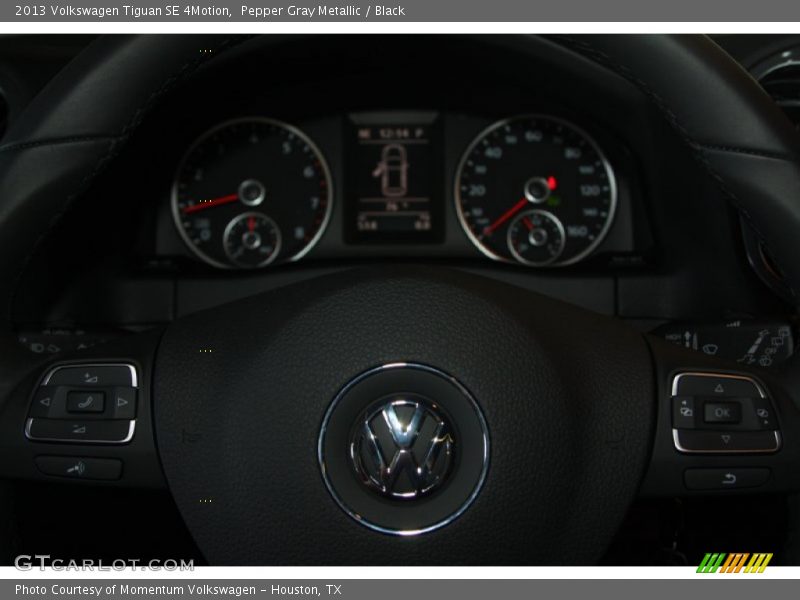 Pepper Gray Metallic / Black 2013 Volkswagen Tiguan SE 4Motion