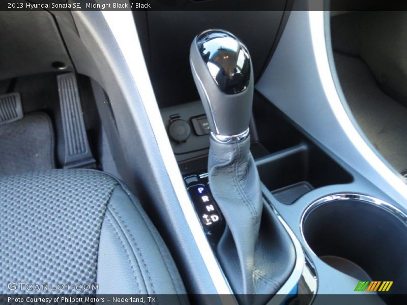 Midnight Black / Black 2013 Hyundai Sonata SE