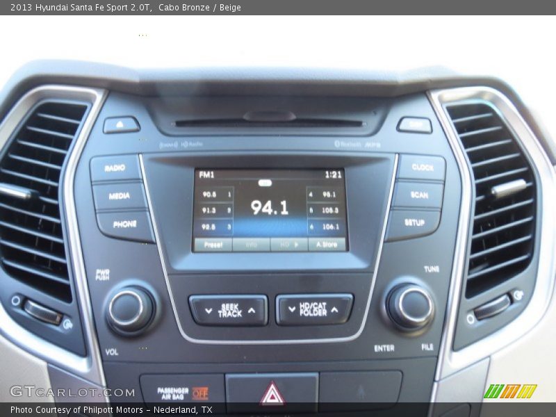 Controls of 2013 Santa Fe Sport 2.0T