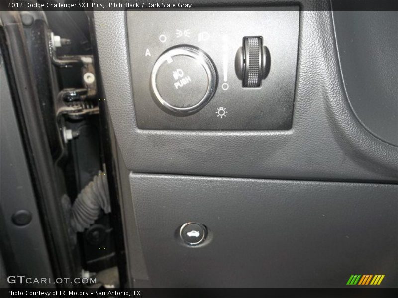 Pitch Black / Dark Slate Gray 2012 Dodge Challenger SXT Plus