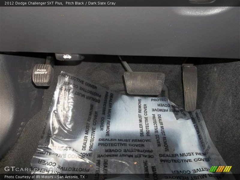 Pitch Black / Dark Slate Gray 2012 Dodge Challenger SXT Plus