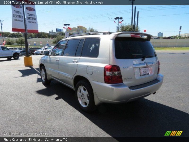Millenium Silver Metallic / Ash 2004 Toyota Highlander Limited V6 4WD