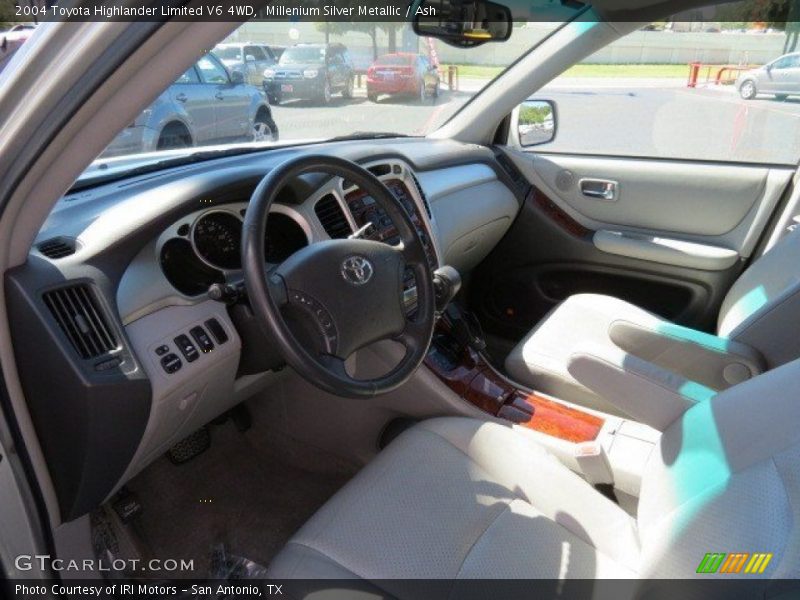 Millenium Silver Metallic / Ash 2004 Toyota Highlander Limited V6 4WD