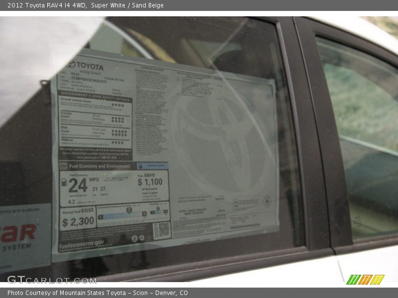 Super White / Sand Beige 2012 Toyota RAV4 I4 4WD