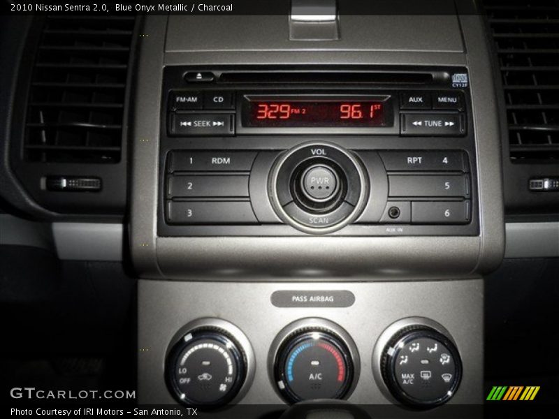 Blue Onyx Metallic / Charcoal 2010 Nissan Sentra 2.0