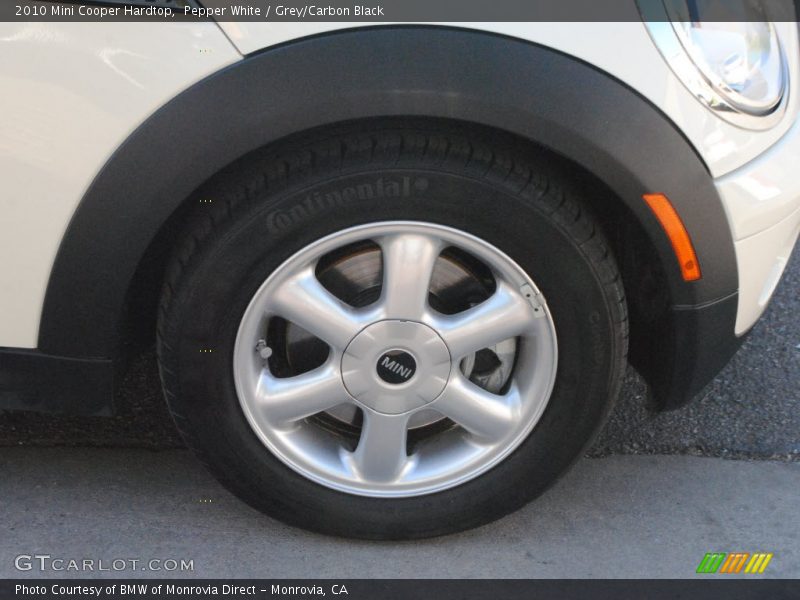 Pepper White / Grey/Carbon Black 2010 Mini Cooper Hardtop