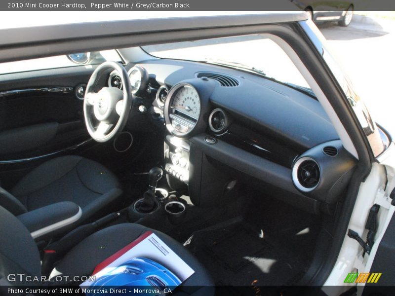 Pepper White / Grey/Carbon Black 2010 Mini Cooper Hardtop
