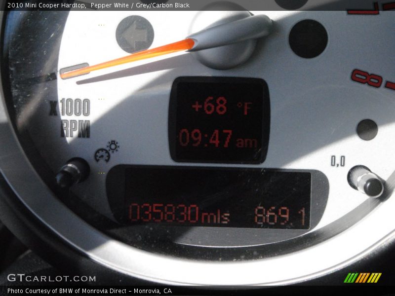 Pepper White / Grey/Carbon Black 2010 Mini Cooper Hardtop
