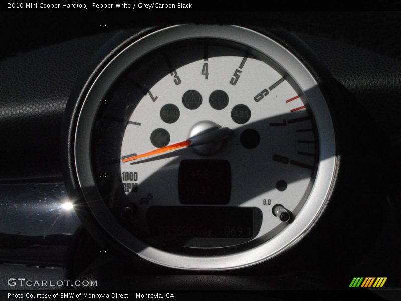 Pepper White / Grey/Carbon Black 2010 Mini Cooper Hardtop