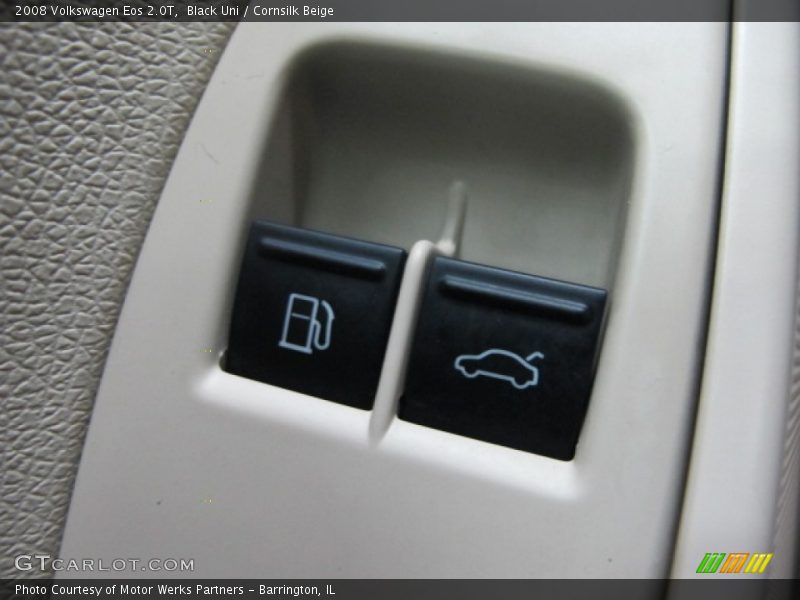 Black Uni / Cornsilk Beige 2008 Volkswagen Eos 2.0T