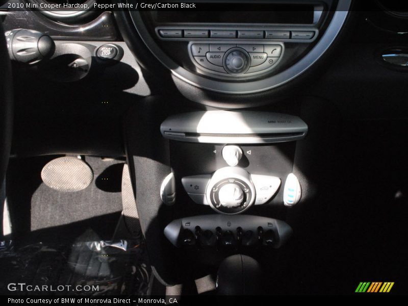 Pepper White / Grey/Carbon Black 2010 Mini Cooper Hardtop