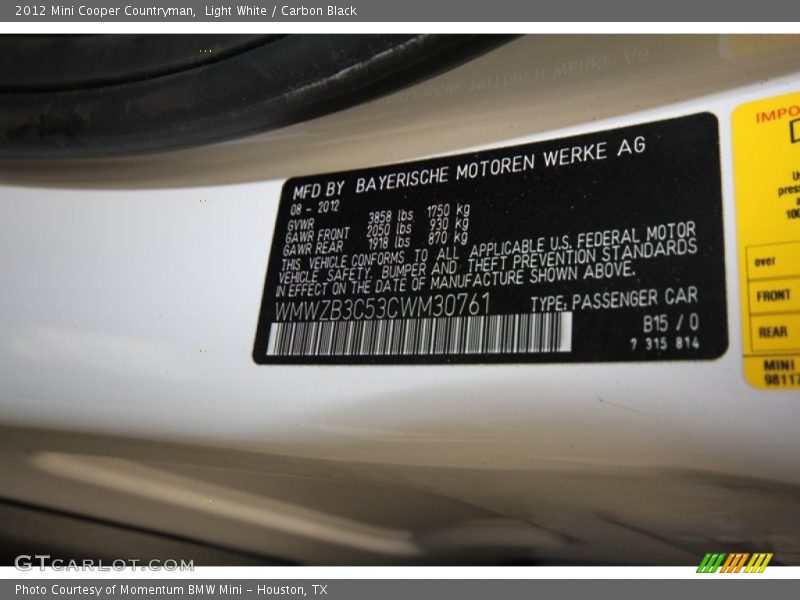 Light White / Carbon Black 2012 Mini Cooper Countryman