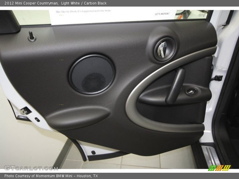 Light White / Carbon Black 2012 Mini Cooper Countryman