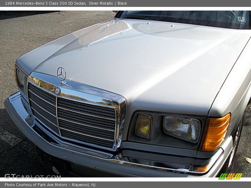 Silver Metallic / Black 1984 Mercedes-Benz S Class 300 SD Sedan