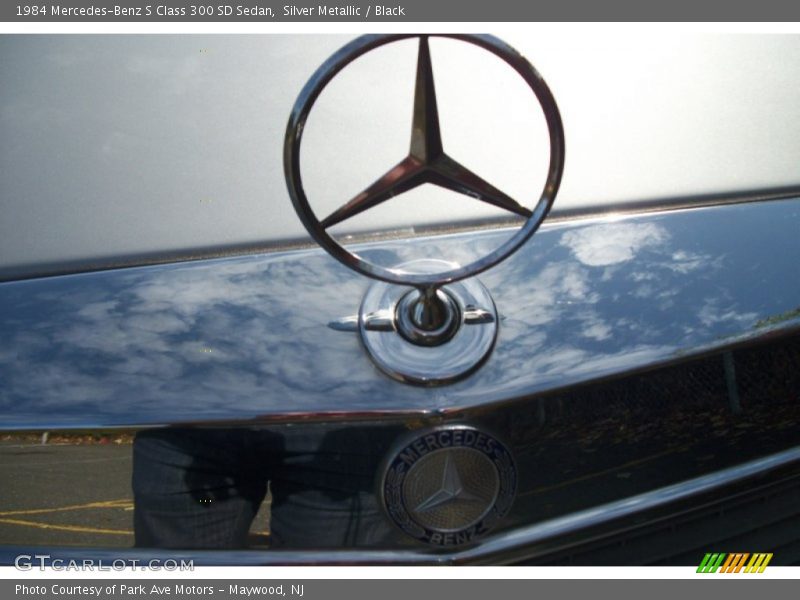 Silver Metallic / Black 1984 Mercedes-Benz S Class 300 SD Sedan