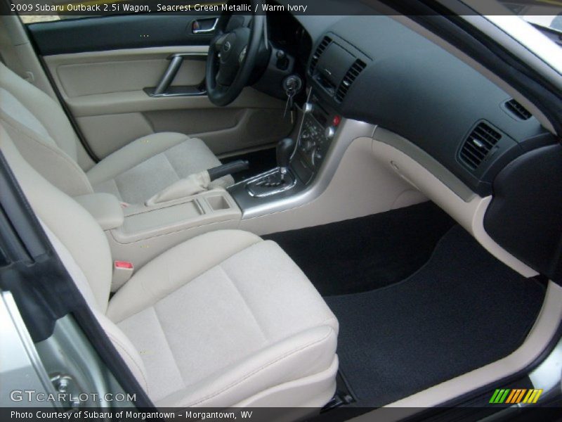 Seacrest Green Metallic / Warm Ivory 2009 Subaru Outback 2.5i Wagon