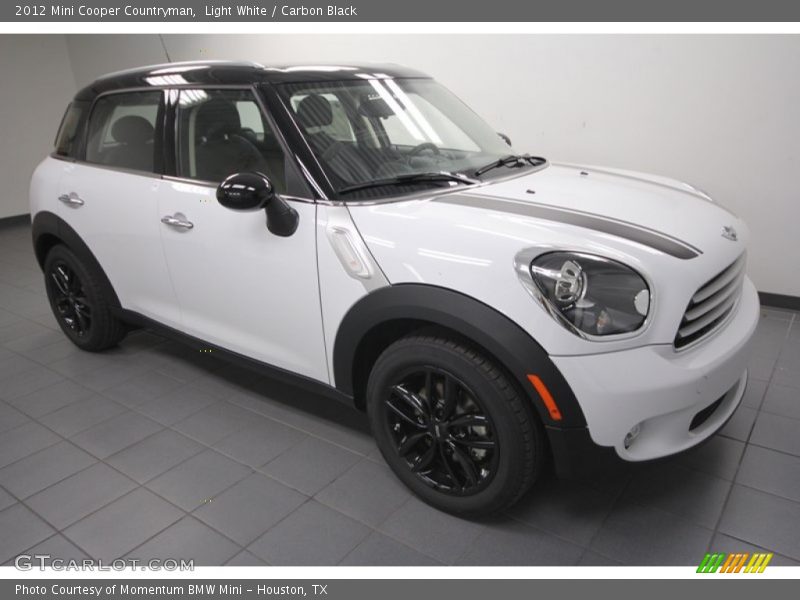 Light White / Carbon Black 2012 Mini Cooper Countryman