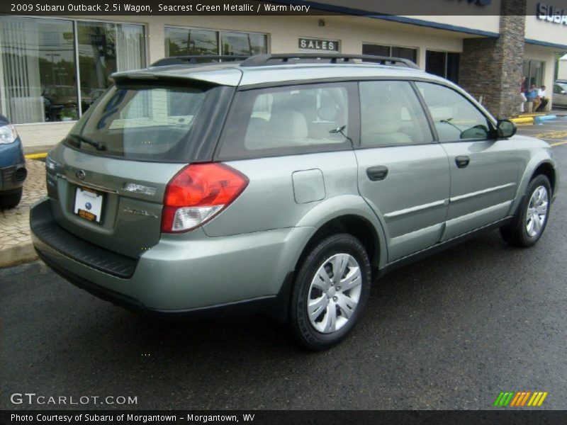 Seacrest Green Metallic / Warm Ivory 2009 Subaru Outback 2.5i Wagon