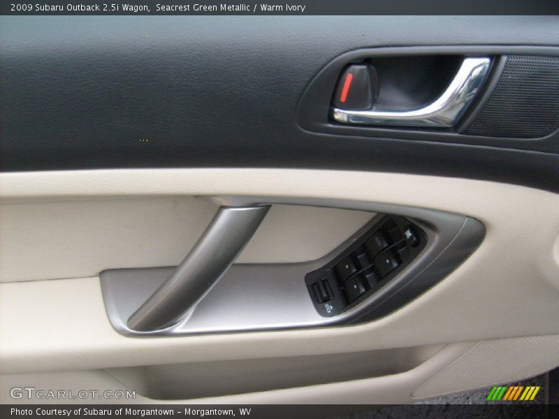 Seacrest Green Metallic / Warm Ivory 2009 Subaru Outback 2.5i Wagon
