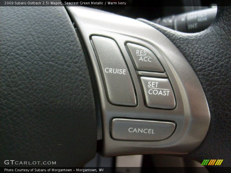 Seacrest Green Metallic / Warm Ivory 2009 Subaru Outback 2.5i Wagon