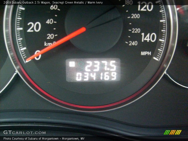 Seacrest Green Metallic / Warm Ivory 2009 Subaru Outback 2.5i Wagon