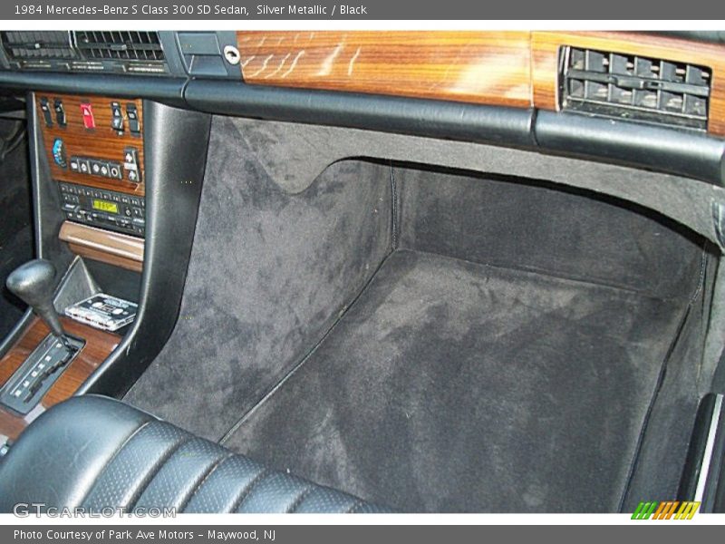 Silver Metallic / Black 1984 Mercedes-Benz S Class 300 SD Sedan